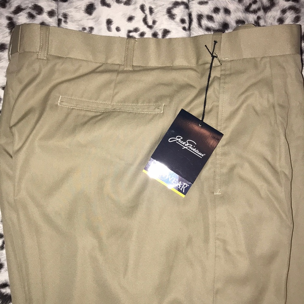 Men’s dress pants NWT
